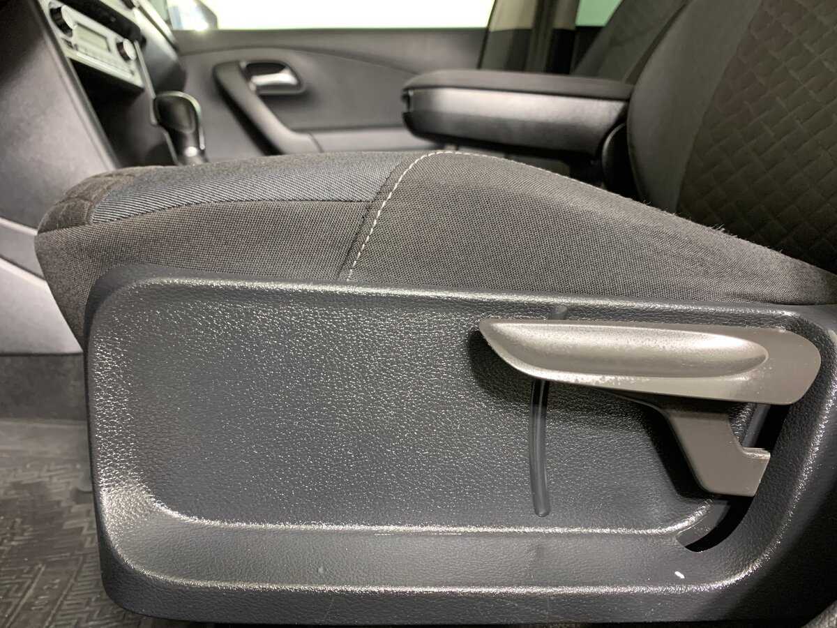 Volkswagen Polo б/у, 2018, Автоматическая. Фото: #16