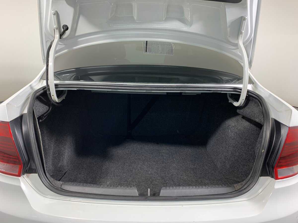 Volkswagen Polo б/у, 2018, Автоматическая. Фото: #19