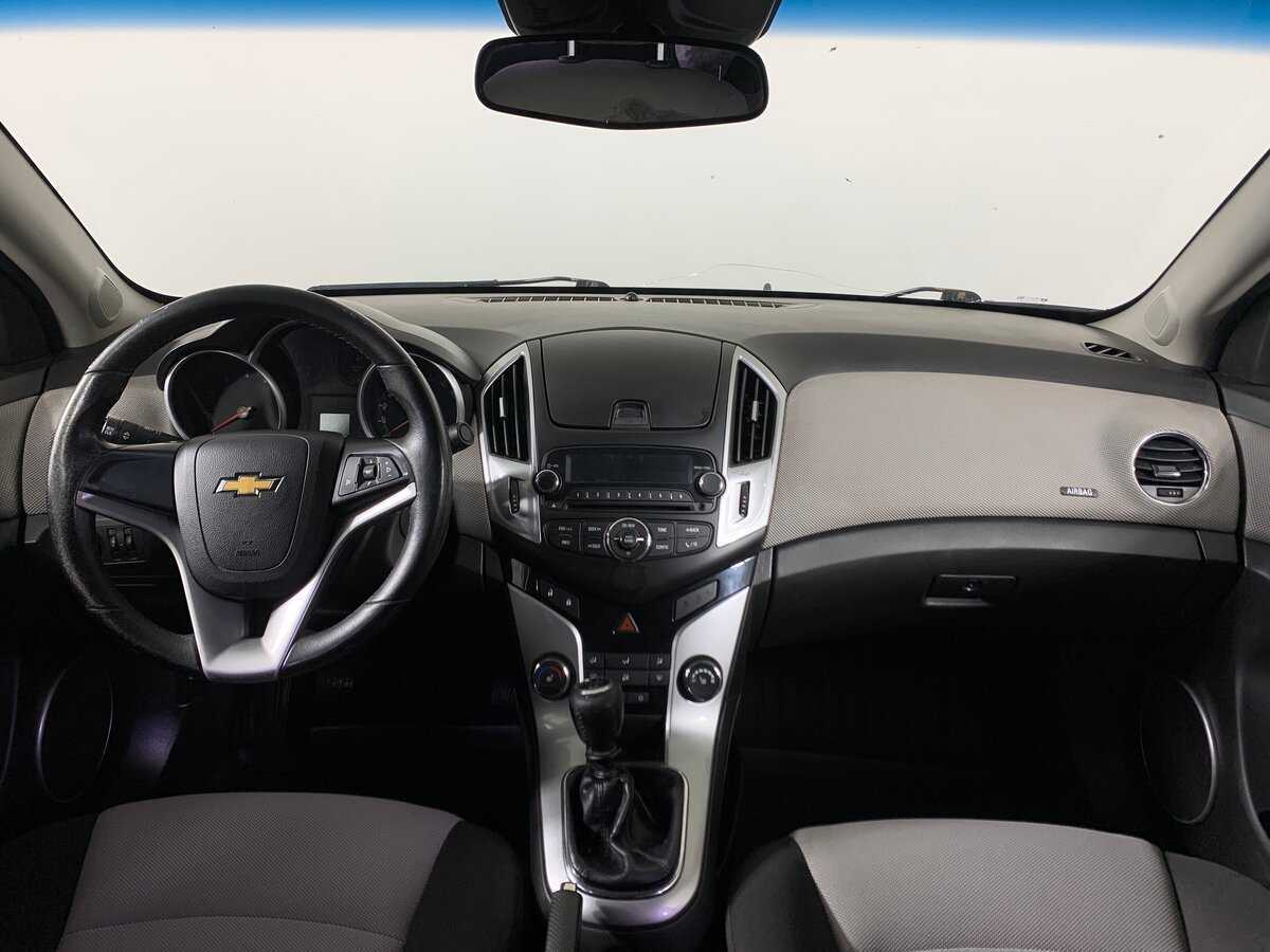 Chevrolet Cruze б/у, 2013, Механическая. Фото: #10