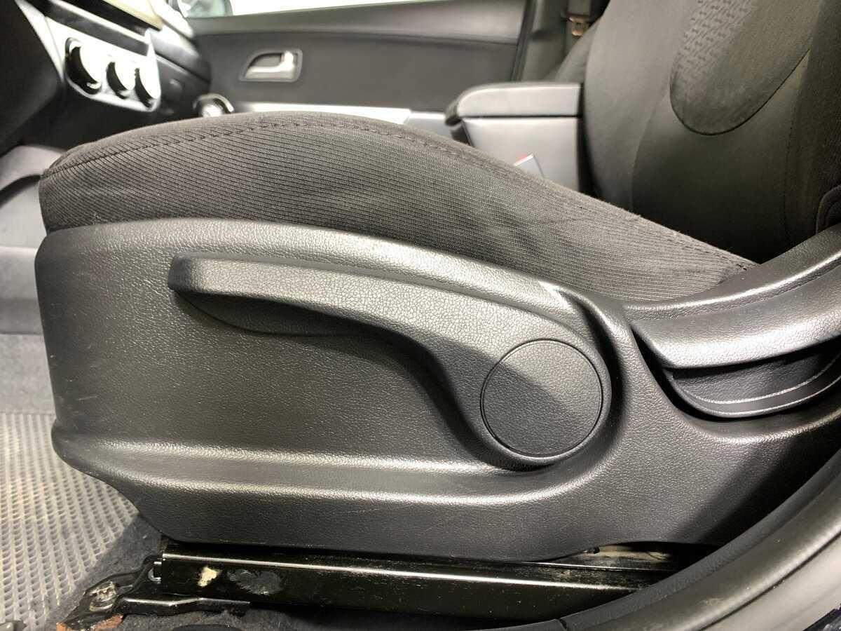 Kia Rio б/у, 2015, Автоматическая. Фото: #15