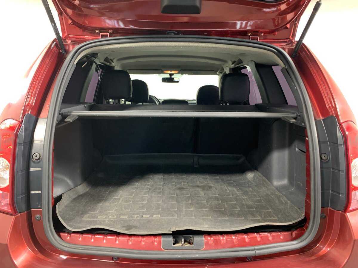 Renault Duster б/у, 2012, Механическая. Фото: #19