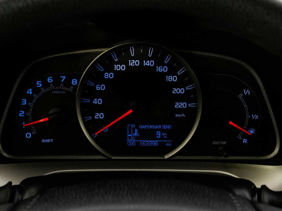 Toyota RAV4 б/у, 2015, Механическая. Фото: #16