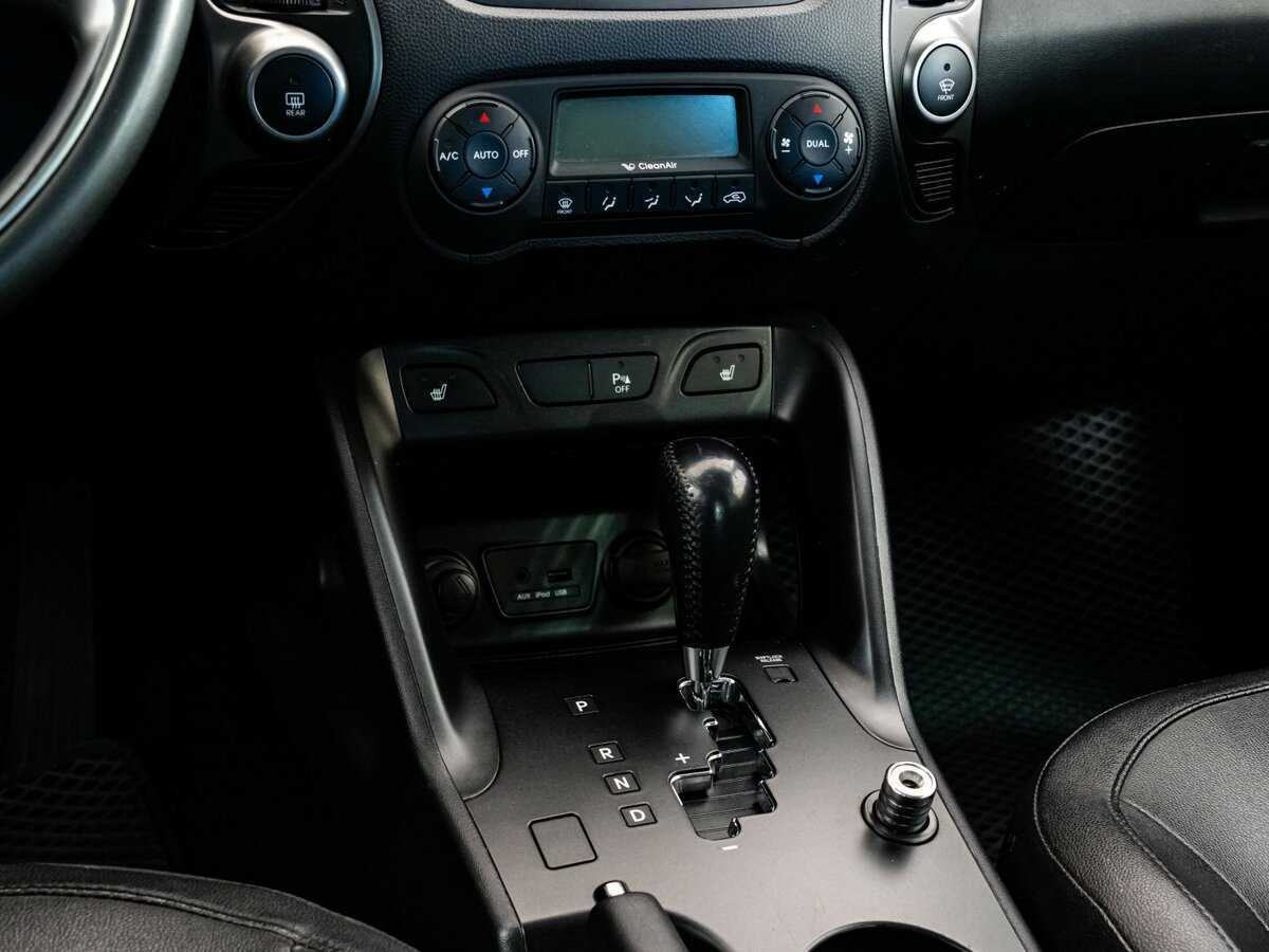 Hyundai ix35 б/у, 2014, Автоматическая. Фото: #13