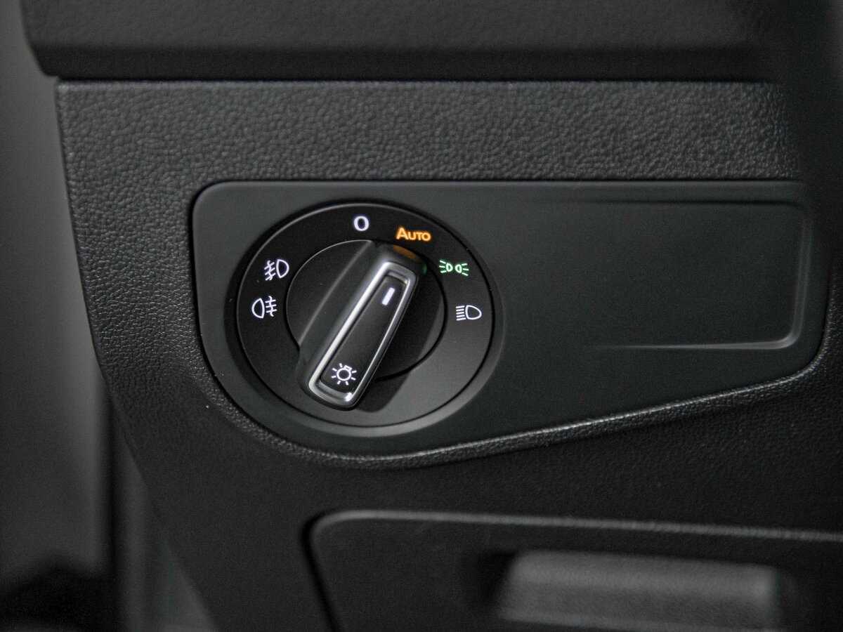 Volkswagen Tiguan б/у, 2017, Роботизированная. Фото: #12