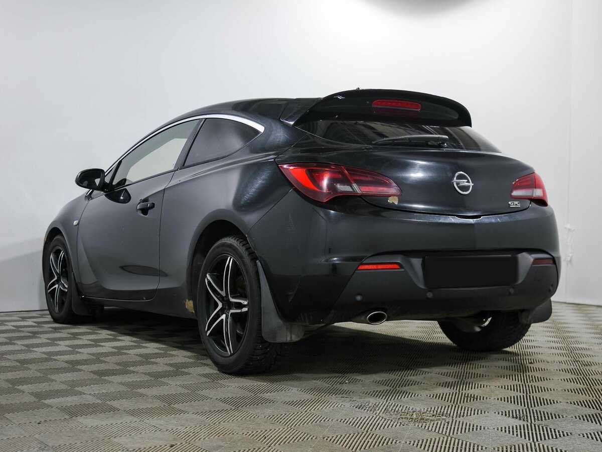 Opel Astra б/у, 2012, Механическая. Фото: #5