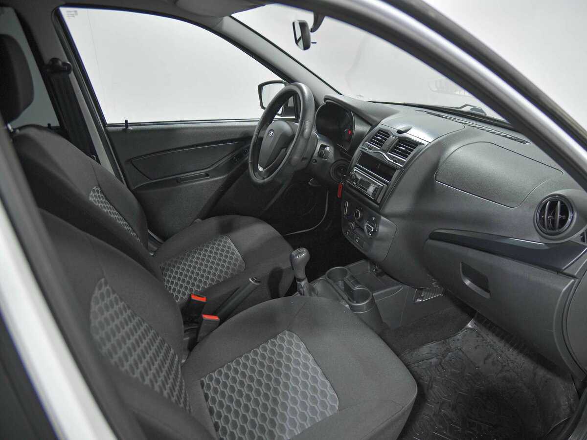 Lada (ВАЗ) Granta б/у, 2023, Механическая. Фото: #10