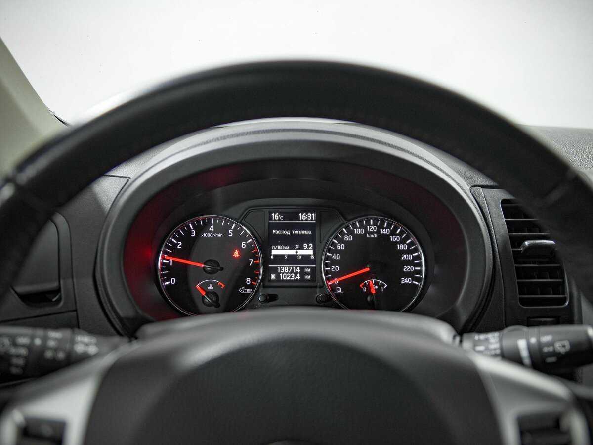 Nissan X-Trail б/у, 2014, Механическая. Фото: #6