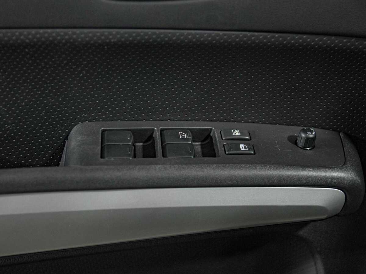 Nissan X-Trail б/у, 2014, Механическая. Фото: #13