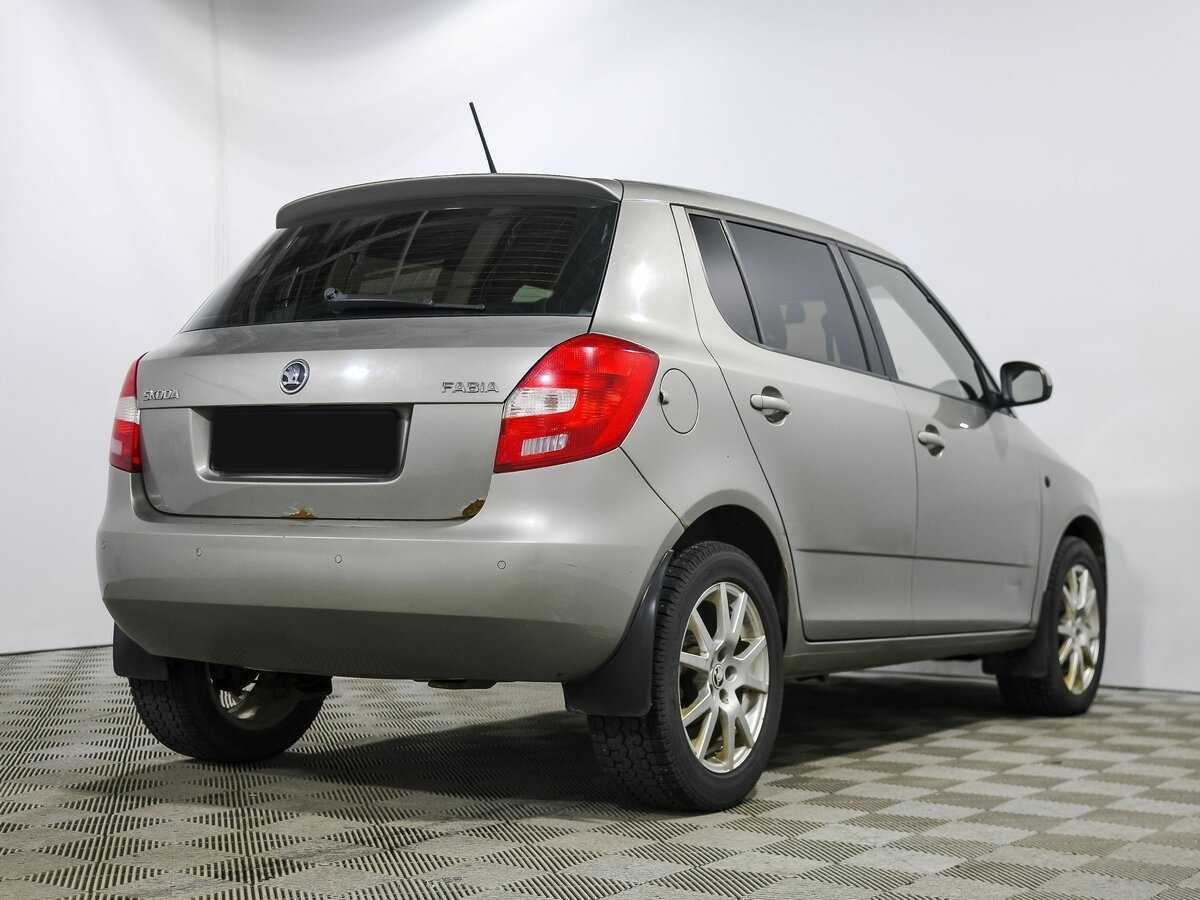 Skoda Fabia б/у, 2013, Автоматическая. Фото: #3