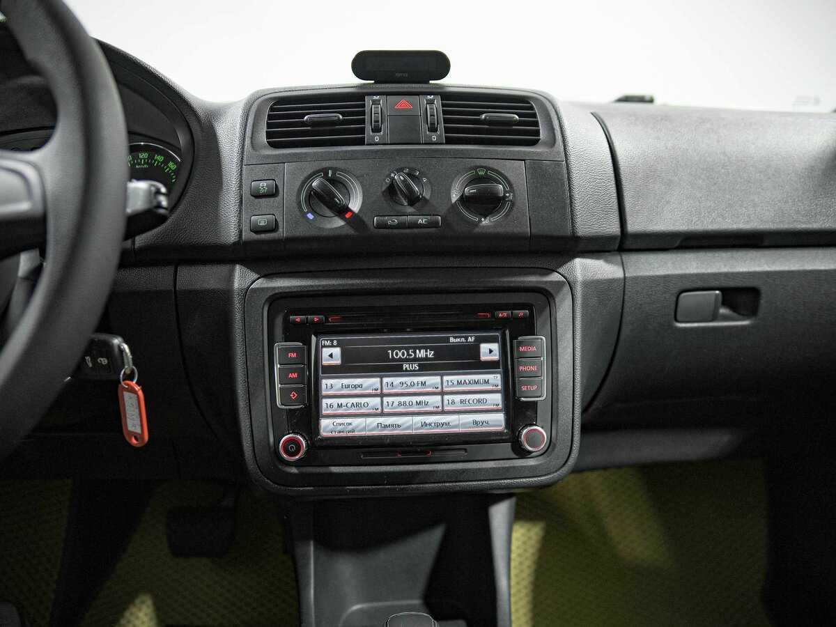 Skoda Fabia б/у, 2013, Автоматическая. Фото: #8