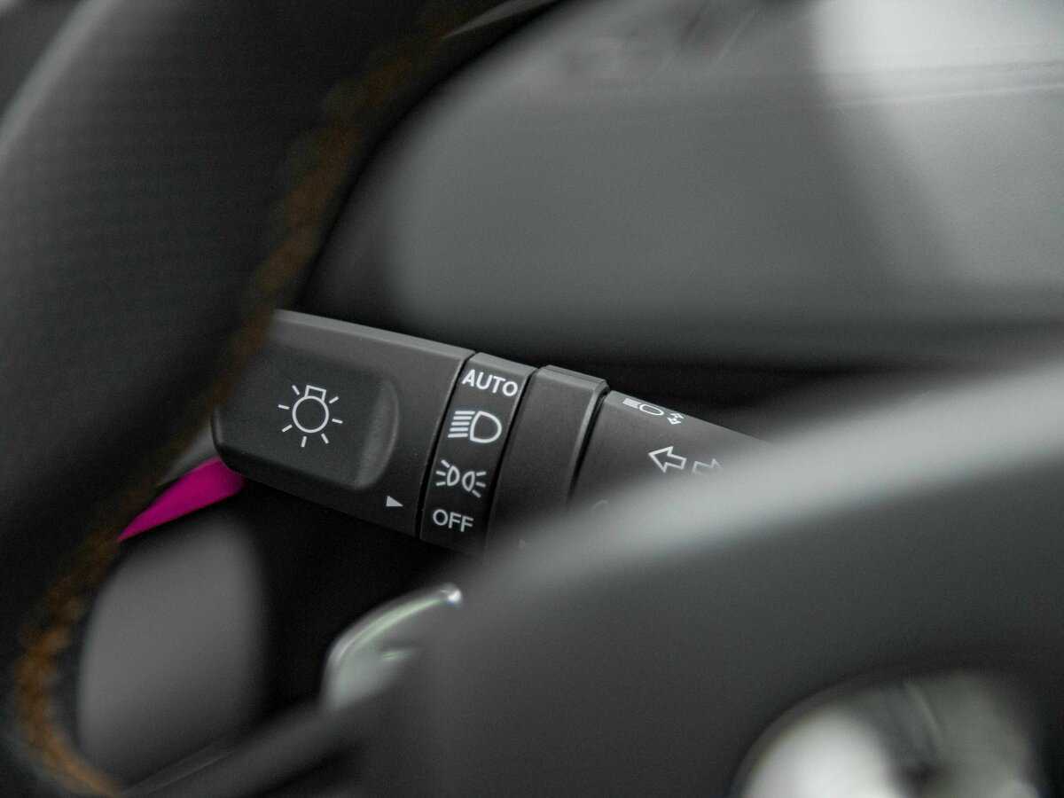 Changan UNI-V б/у, 2023, Роботизированная. Фото: #11