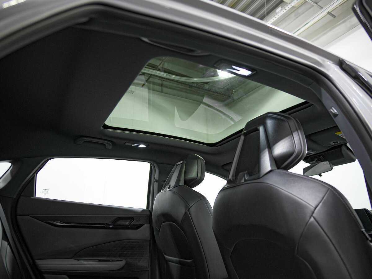 Changan UNI-V б/у, 2023, Роботизированная. Фото: #16