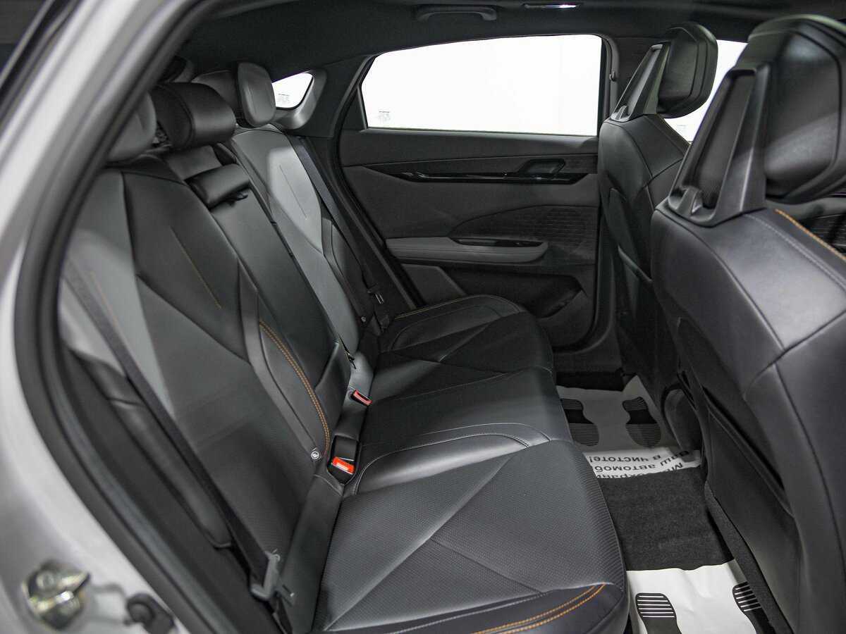 Changan UNI-V б/у, 2023, Роботизированная. Фото: #19