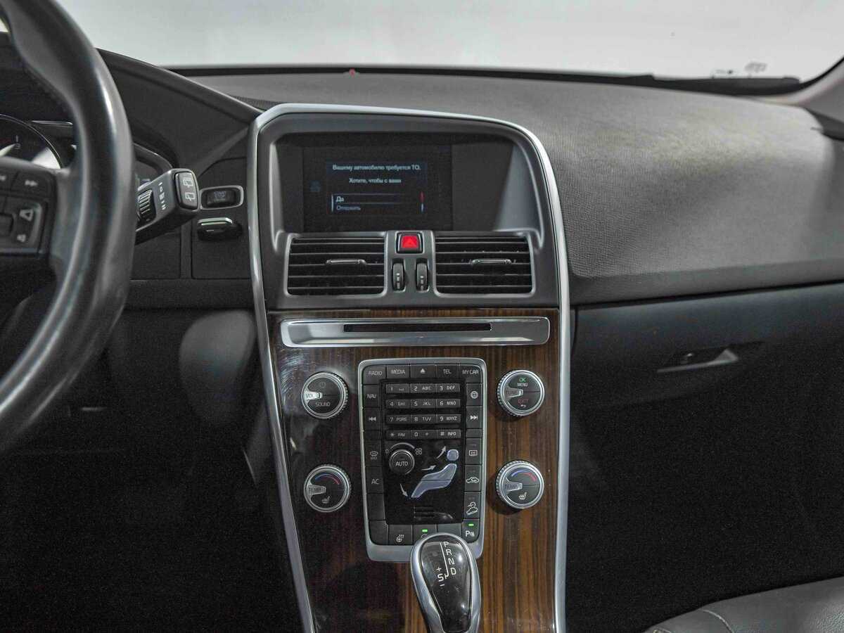 Volvo XC60 б/у, 2015, Автоматическая. Фото: #9