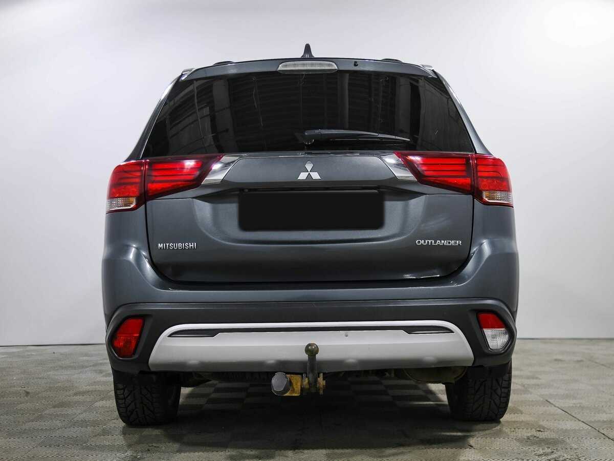 Mitsubishi Outlander б/у, 2018, Вариатор. Фото: #4