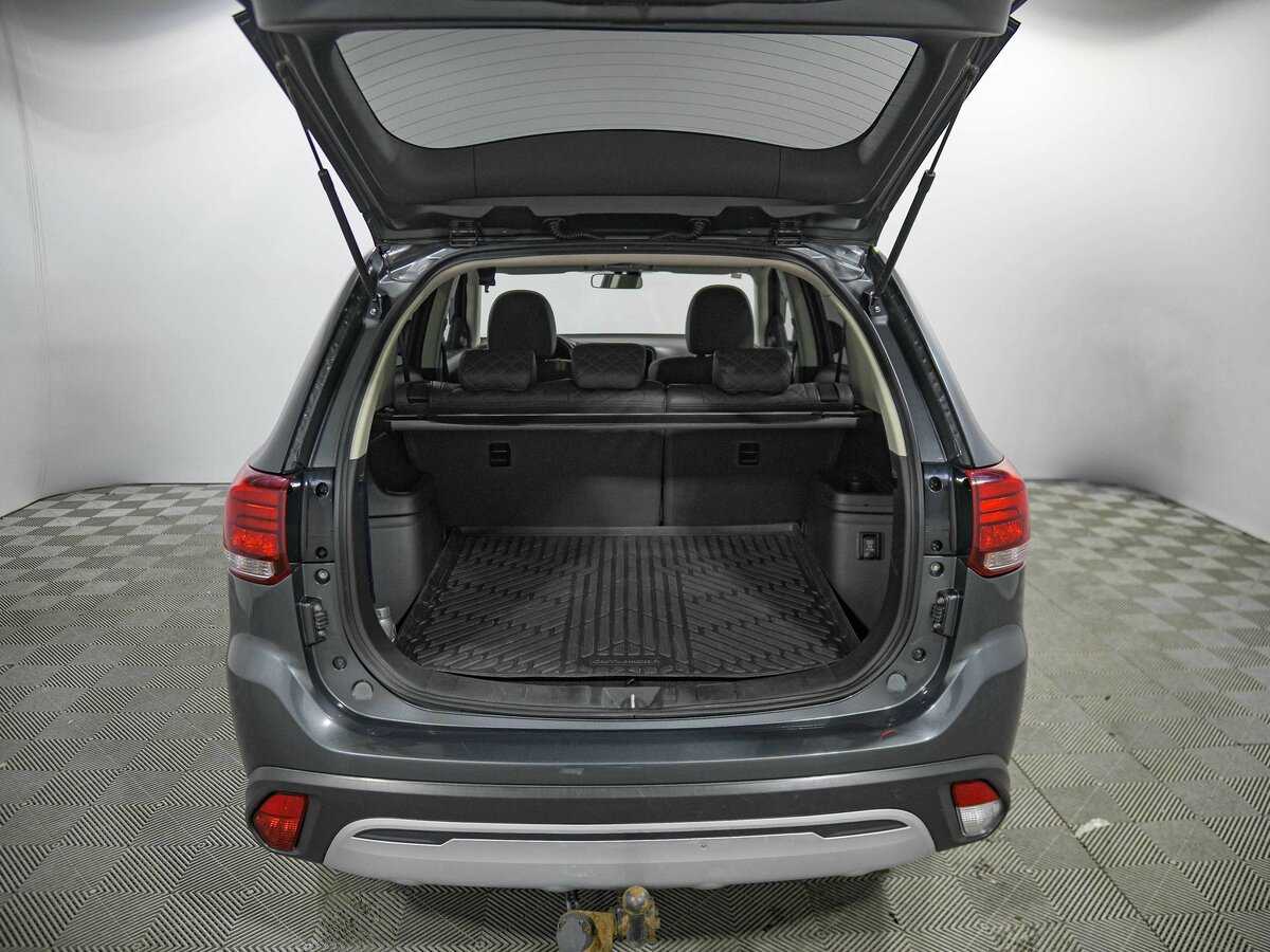 Mitsubishi Outlander б/у, 2018, Вариатор. Фото: #18