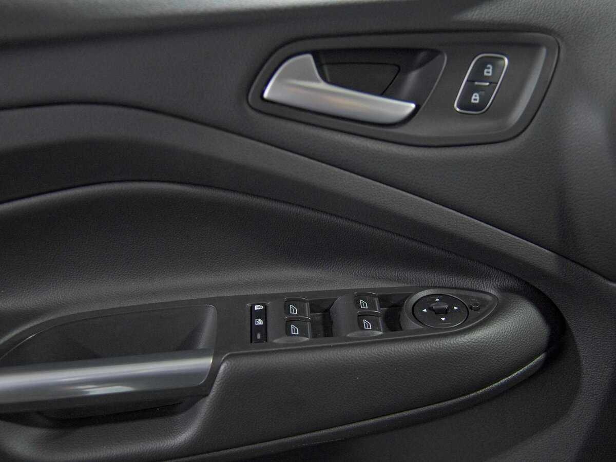 Ford Kuga б/у, 2018, Автоматическая. Фото: #12