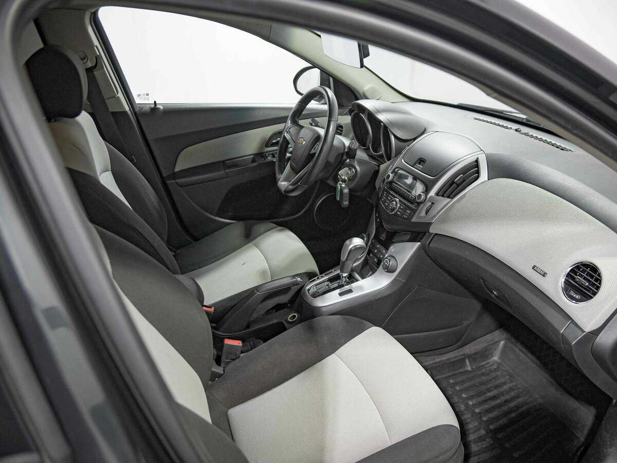 Chevrolet Cruze б/у, 2013, Автоматическая. Фото: #12