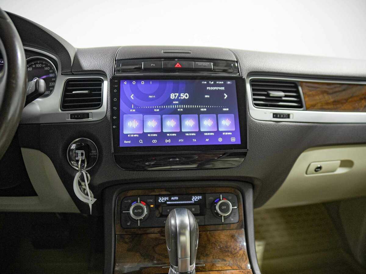 Volkswagen Touareg б/у, 2013, Автоматическая. Фото: #9