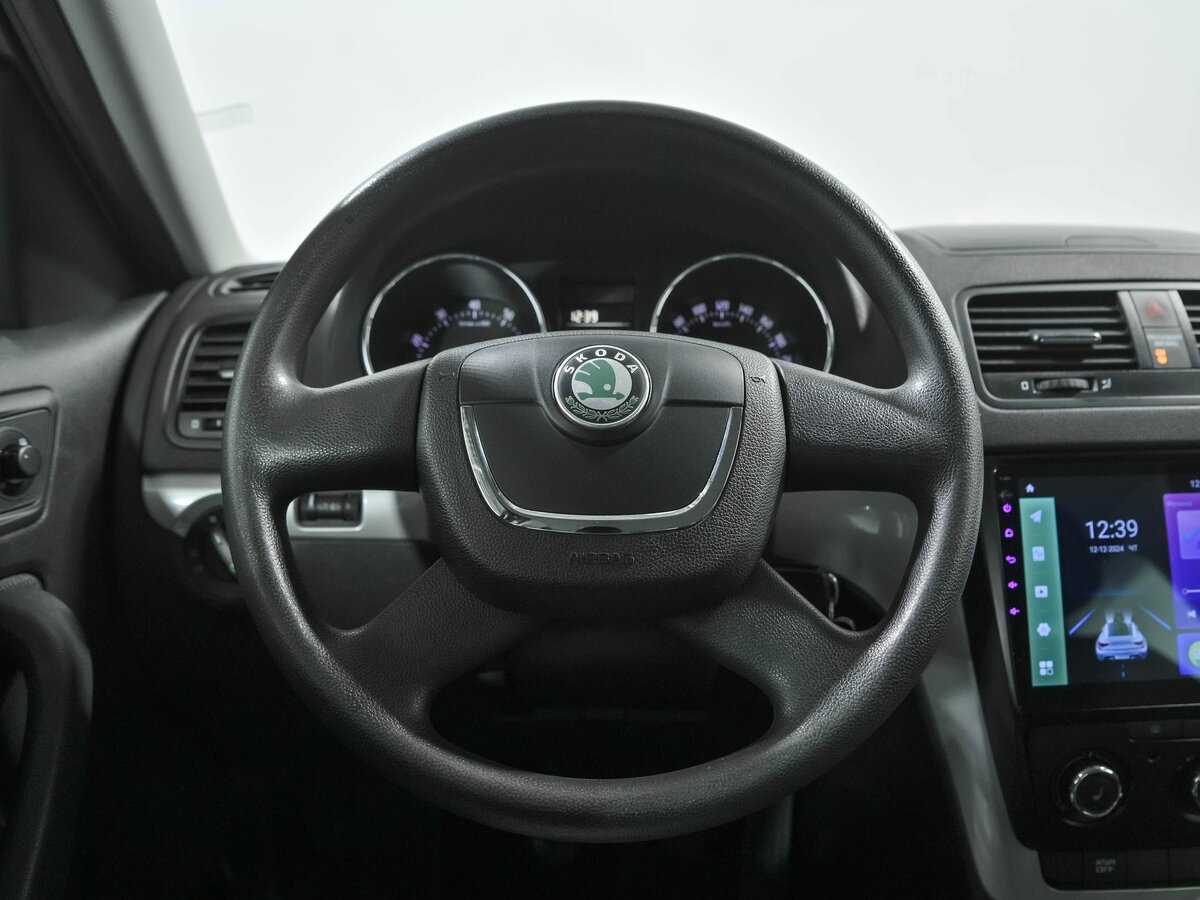 Skoda Yeti б/у, 2012, Механическая. Фото: #7