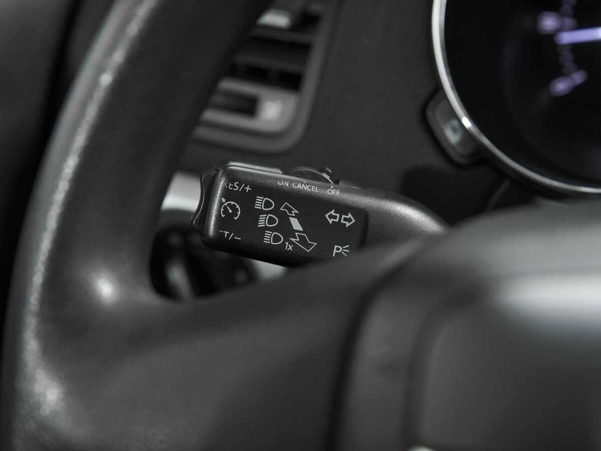 Skoda Yeti б/у, 2012, Механическая. Фото: #8