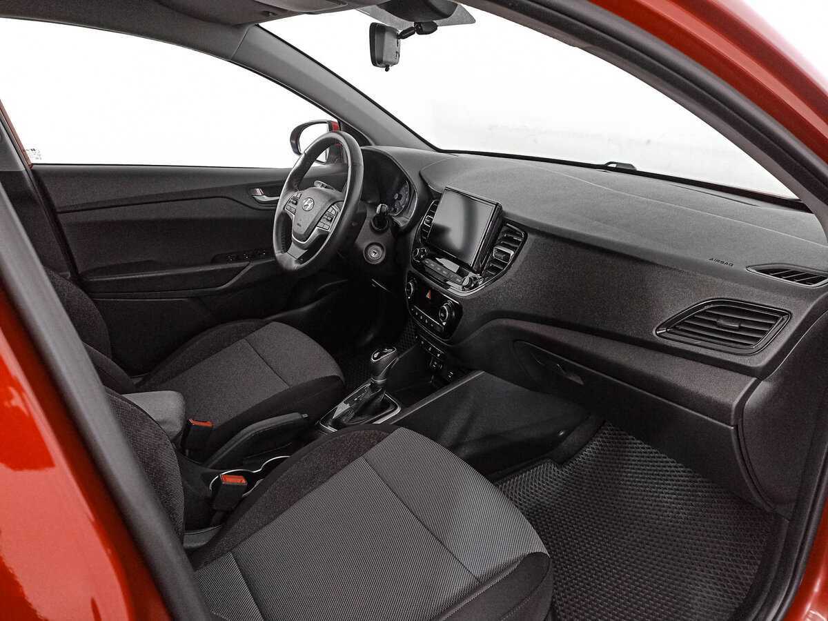 Hyundai Solaris б/у, 2021, Автоматическая. Фото: #7