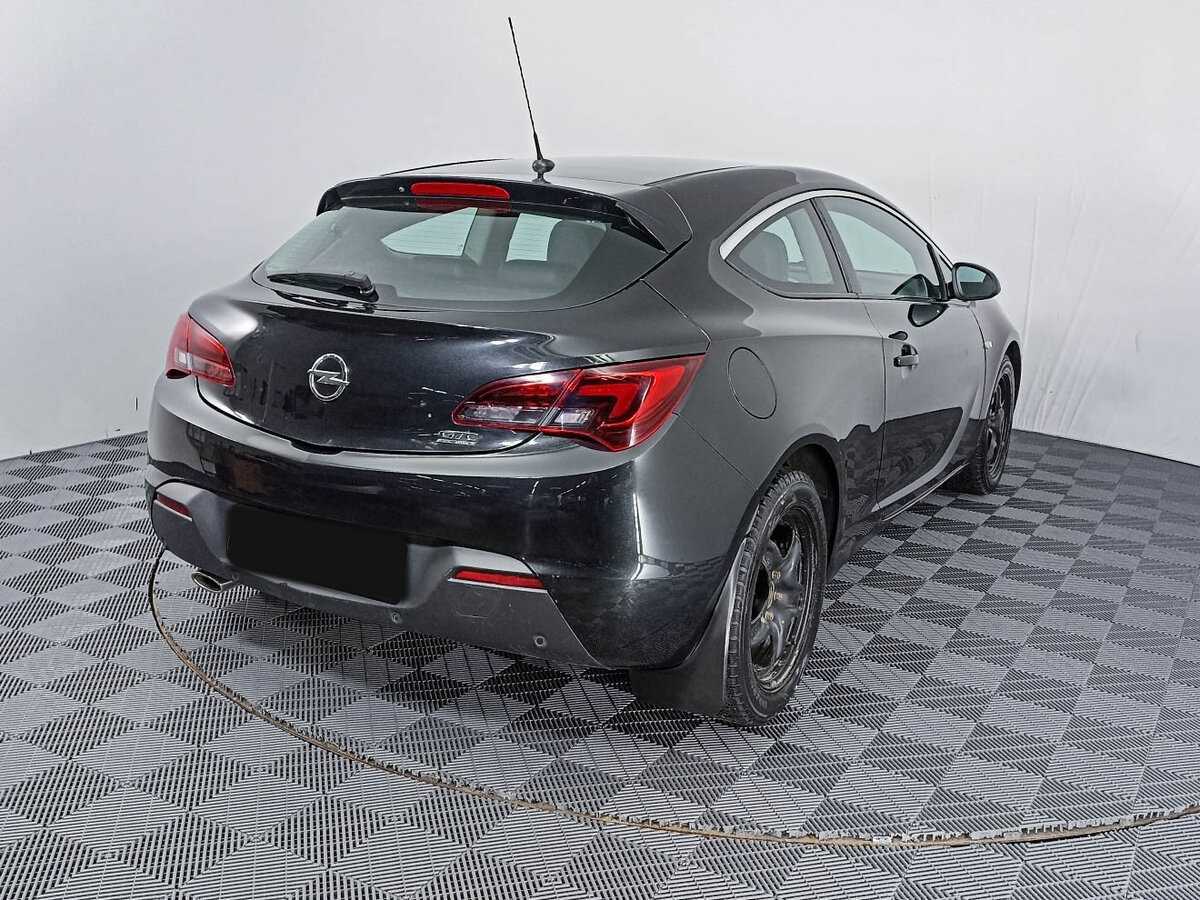 Opel Astra б/у, 2014, Механическая. Фото: #4