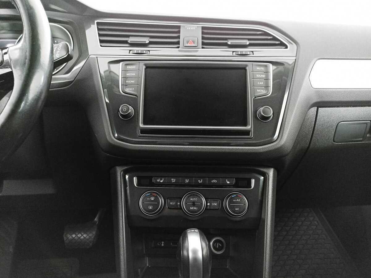 Volkswagen Tiguan б/у, 2017, Роботизированная. Фото: #14