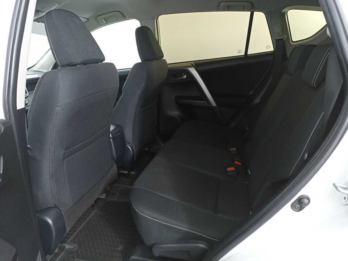 Toyota RAV4 б/у, 2017, Вариатор. Фото: #6