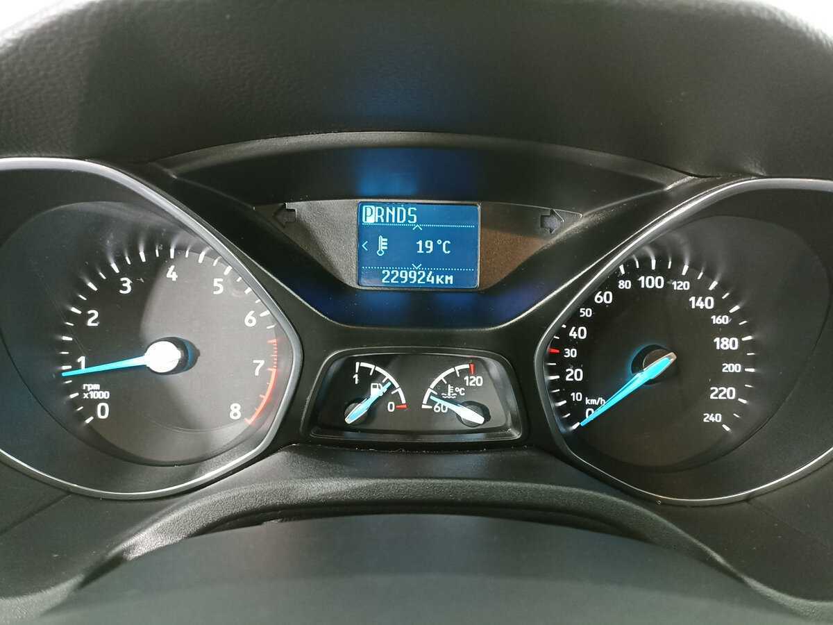 Ford Focus б/у, 2015, Роботизированная. Фото: #12