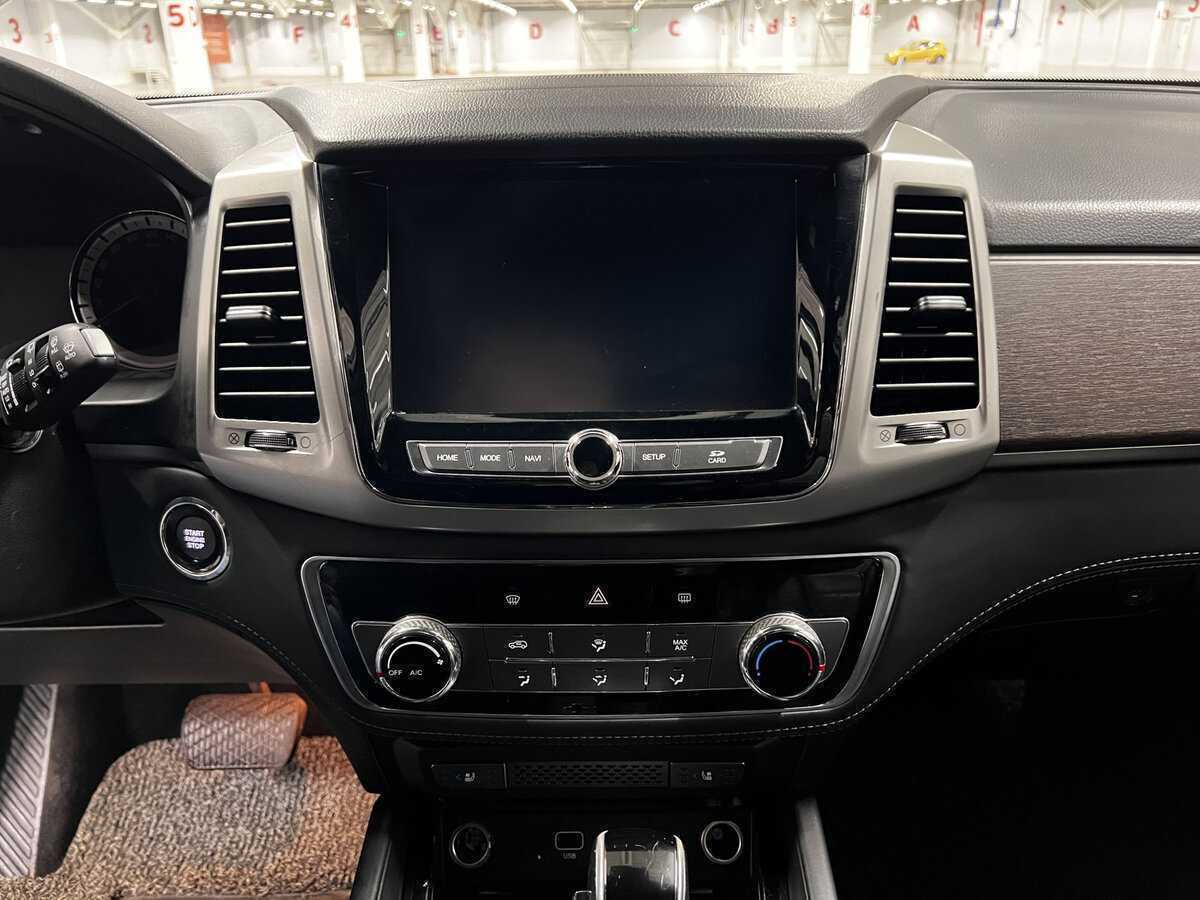 SsangYong Rexton б/у, 2018, Автоматическая. Фото: #14