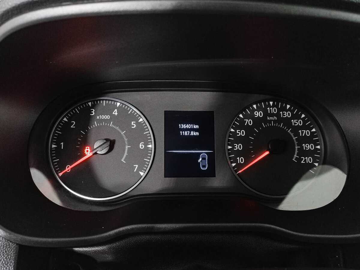 Renault Duster б/у, 2021, Механическая. Фото: #12