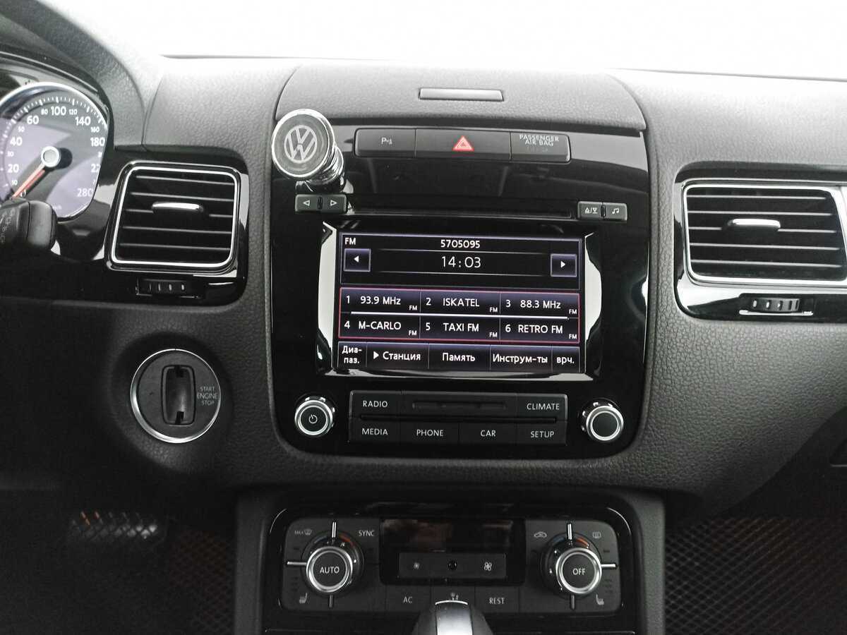 Volkswagen Touareg б/у, 2013, Автоматическая. Фото: #11