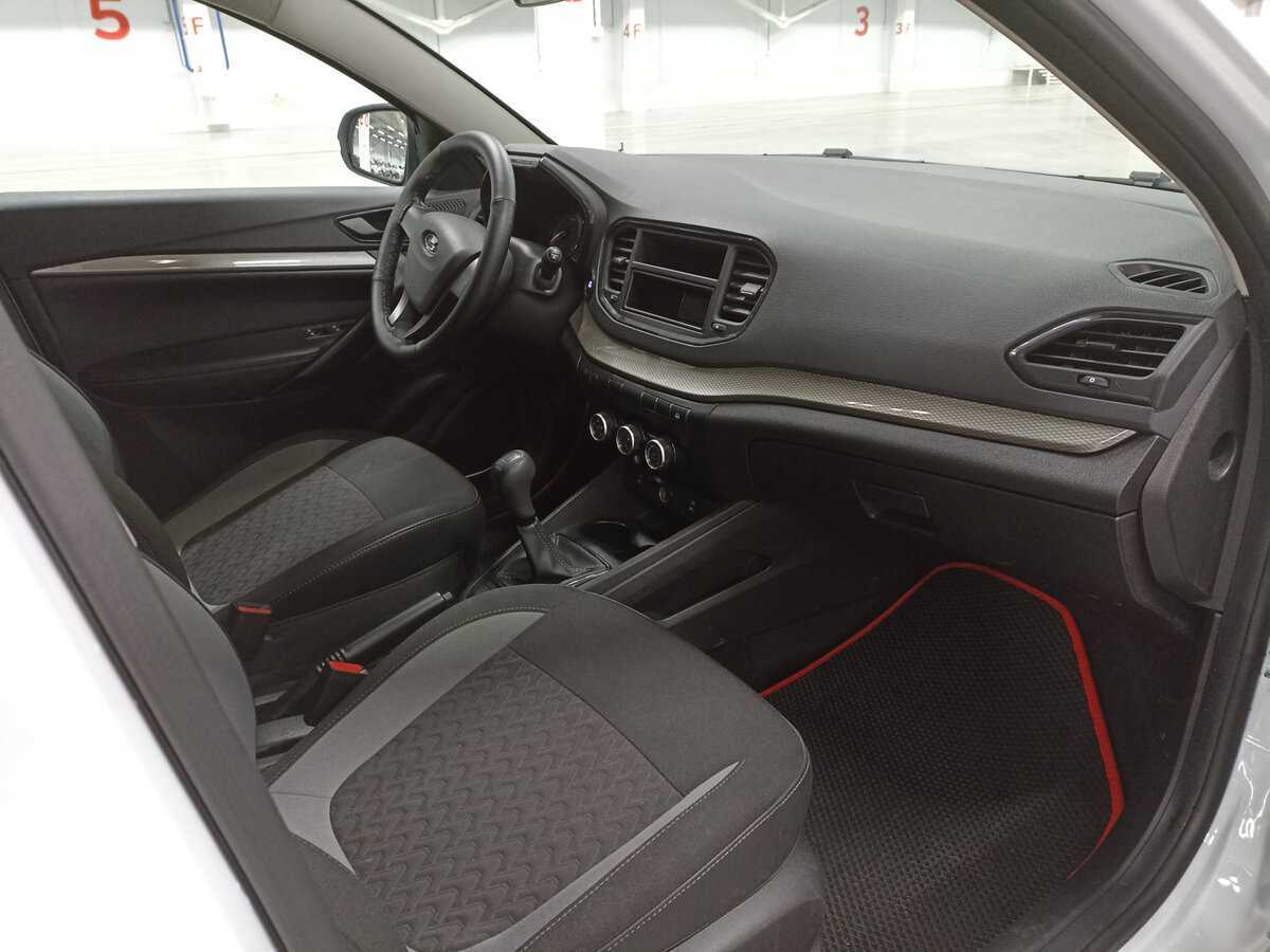 Lada (ВАЗ) Vesta б/у, 2024, Механическая. Фото: #10