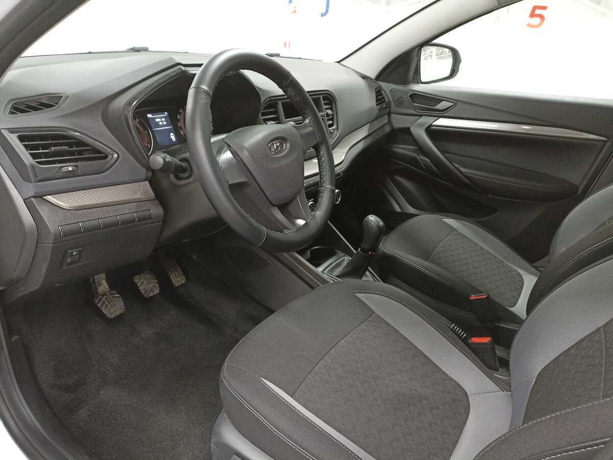 Lada (ВАЗ) Vesta б/у, 2024, Механическая. Фото: #15