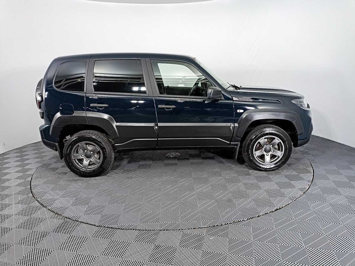 Лада (ВАЗ) Нива б/у, 2023, Механическая. Фото: #3