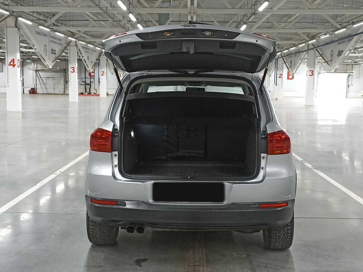 Volkswagen Tiguan б/у, 2012, Механическая. Фото: #9