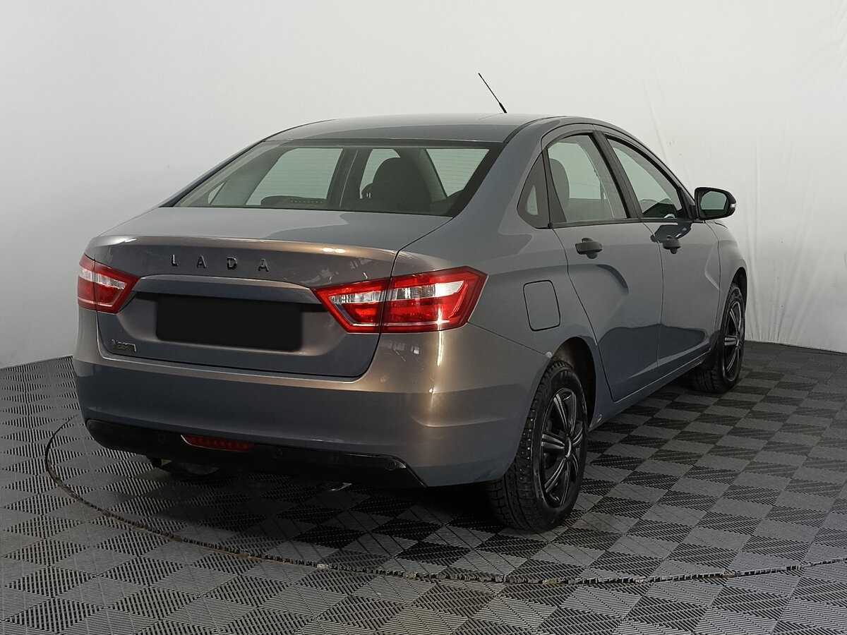 Лада (ВАЗ) Веста б/у, 2017, Механическая. Фото: #3