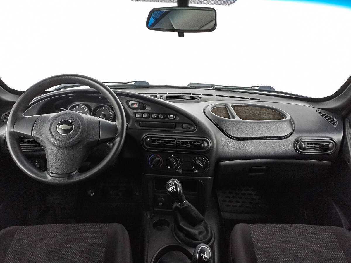 Шевроле Нива б/у, 2017, Механическая. Фото: #11