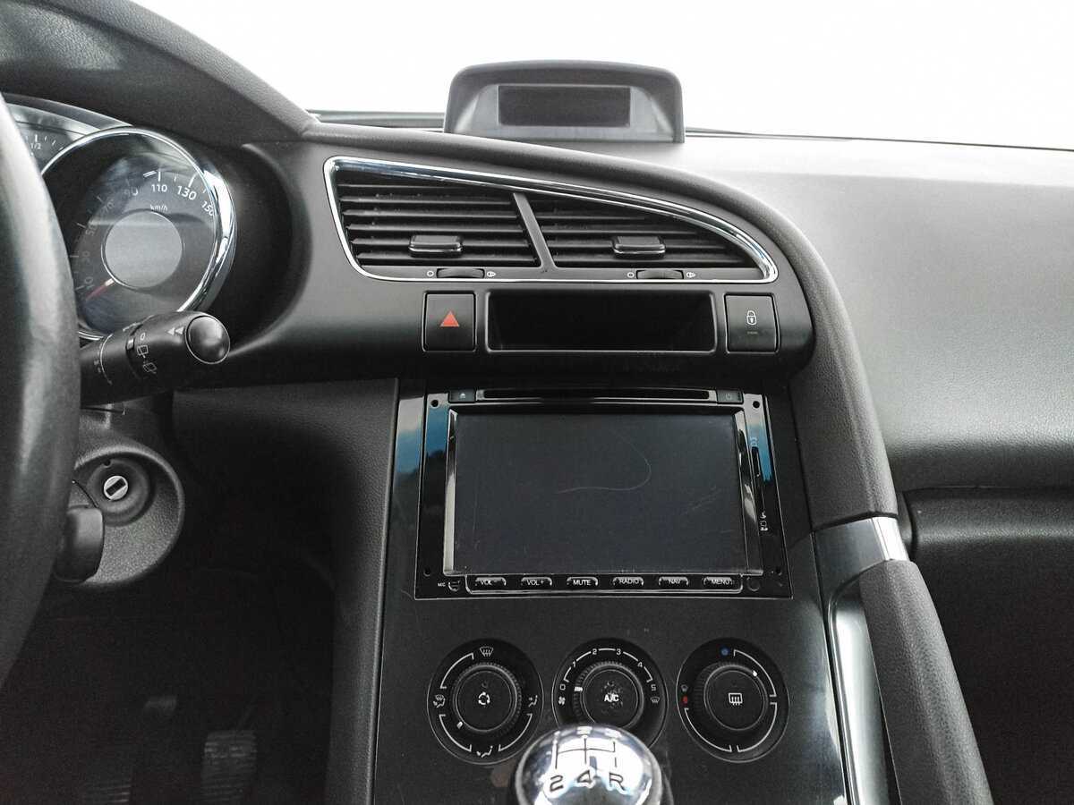 Пежо 3008 б/у, 2012, Механическая. Фото: #11