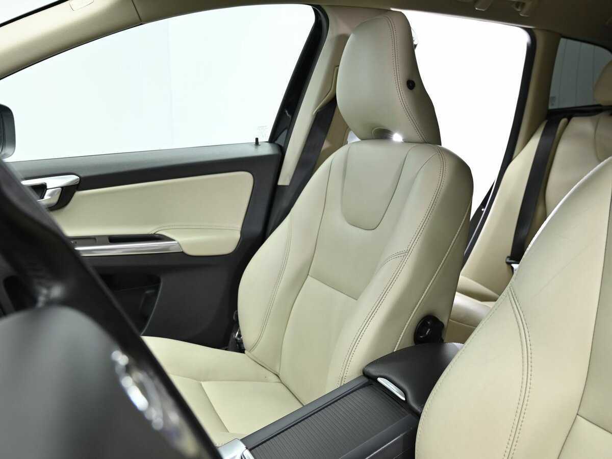 Volvo XC60 б/у, 2014, Автоматическая. Фото: #13