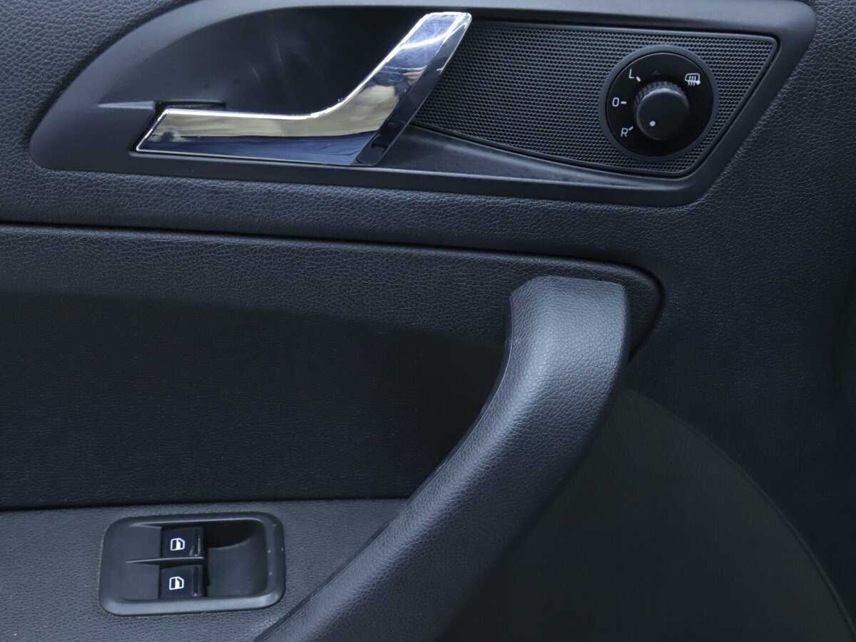 Skoda Yeti б/у, 2014, Роботизированная. Фото: #7