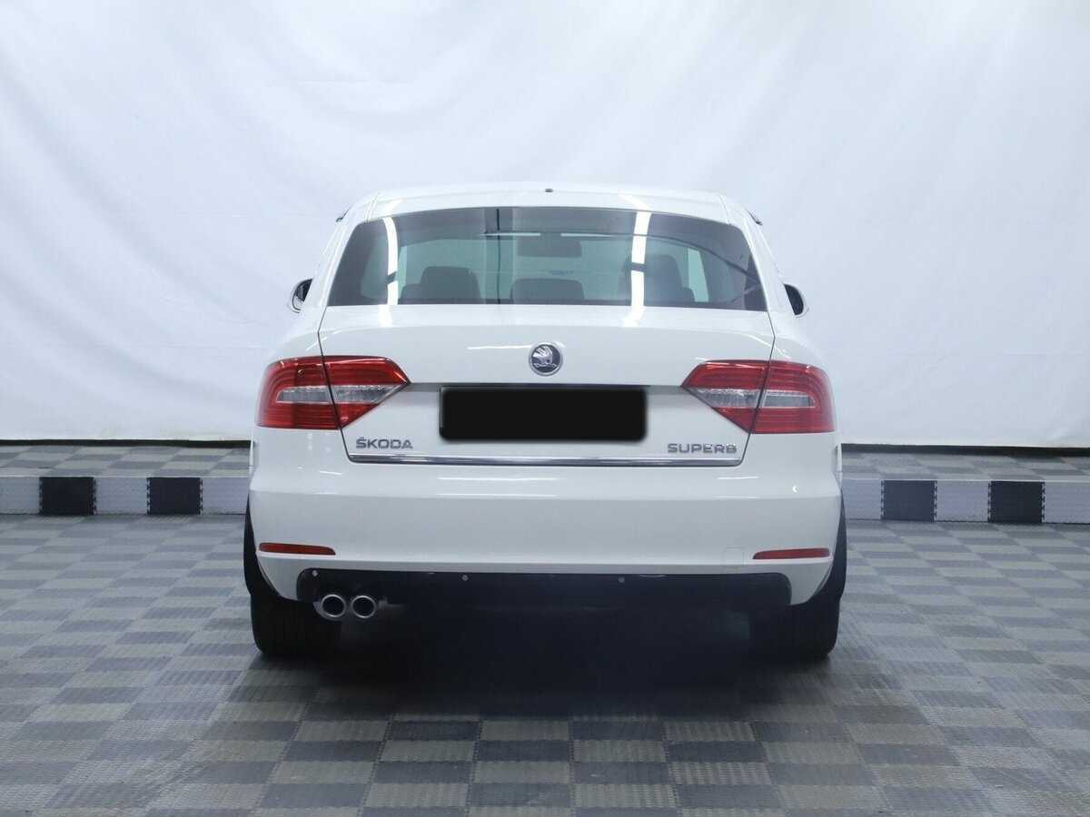 Skoda Superb б/у, 2013, Автоматическая. Фото: #4