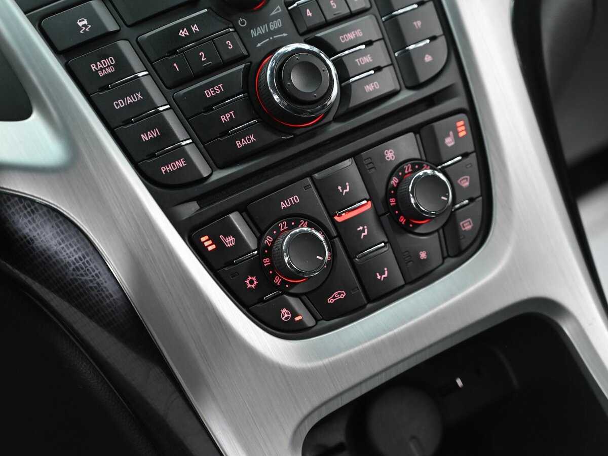 Opel Astra б/у, 2012, Автоматическая. Фото: #9