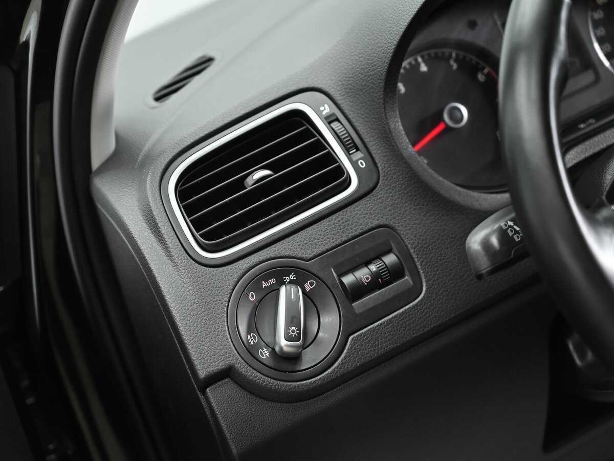 Фольксваген Поло б/у, 2017, Механическая. Фото: #7