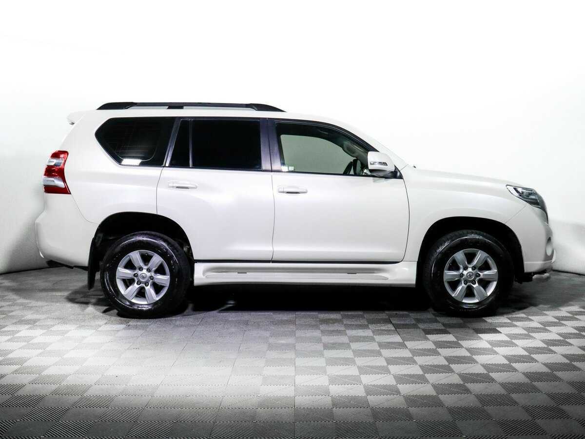 Toyota Land Cruiser Prado б/у, 2014, Автоматическая. Фото: #3