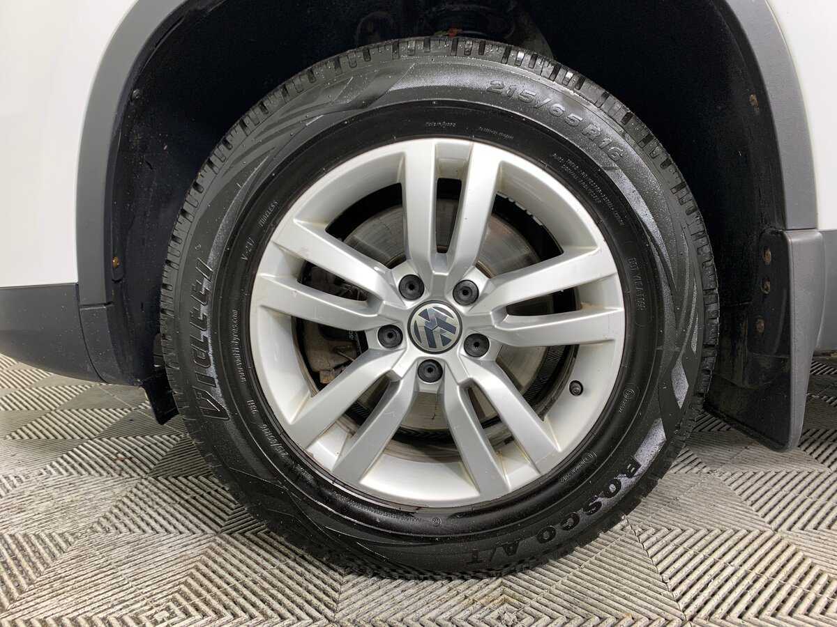 Volkswagen Tiguan б/у, 2014, Роботизированная. Фото: #8