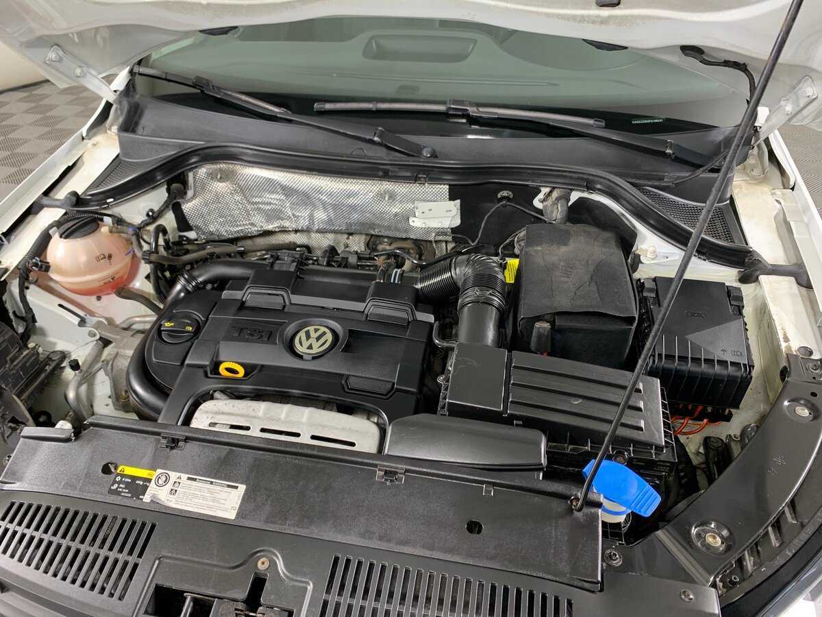 Volkswagen Tiguan б/у, 2014, Роботизированная. Фото: #10