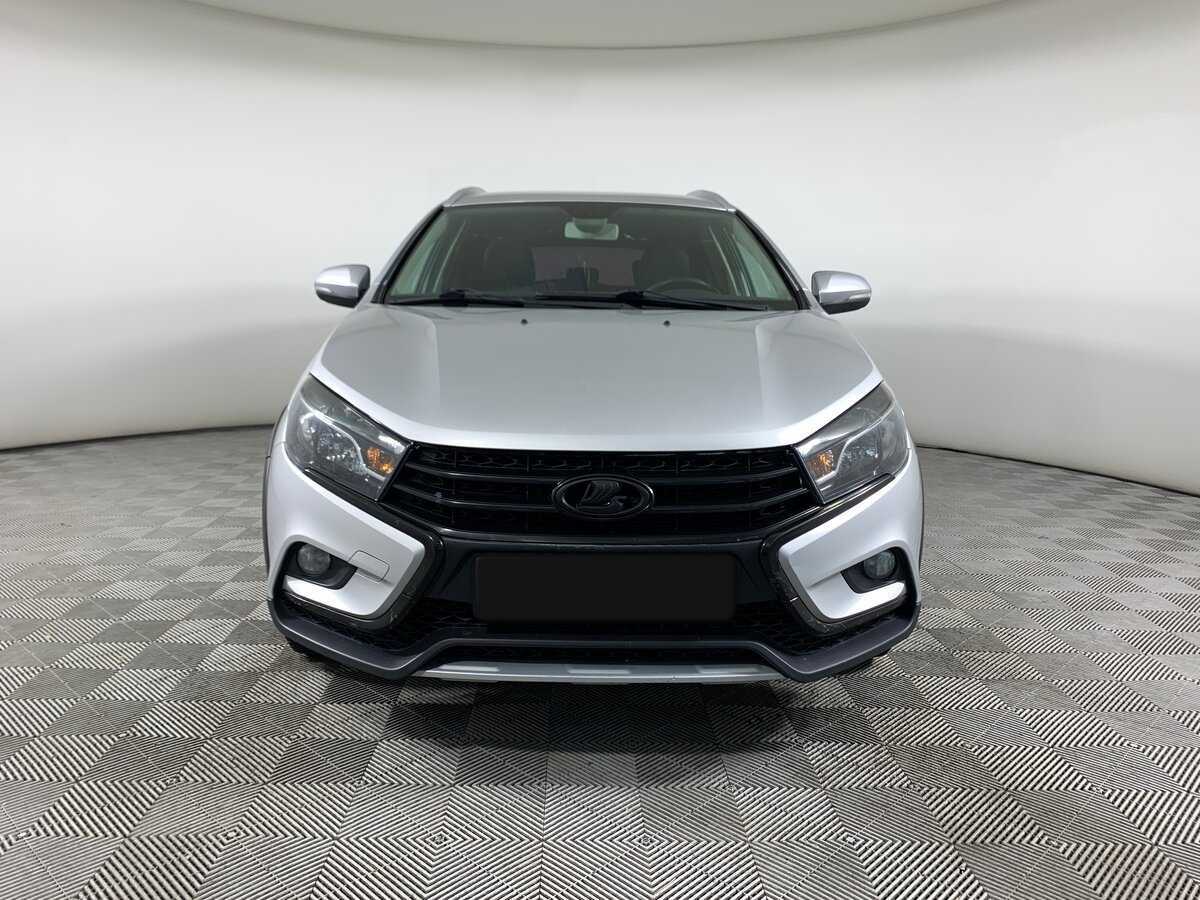 Lada (ВАЗ) Vesta б/у, 2017, Механическая. Фото: #1