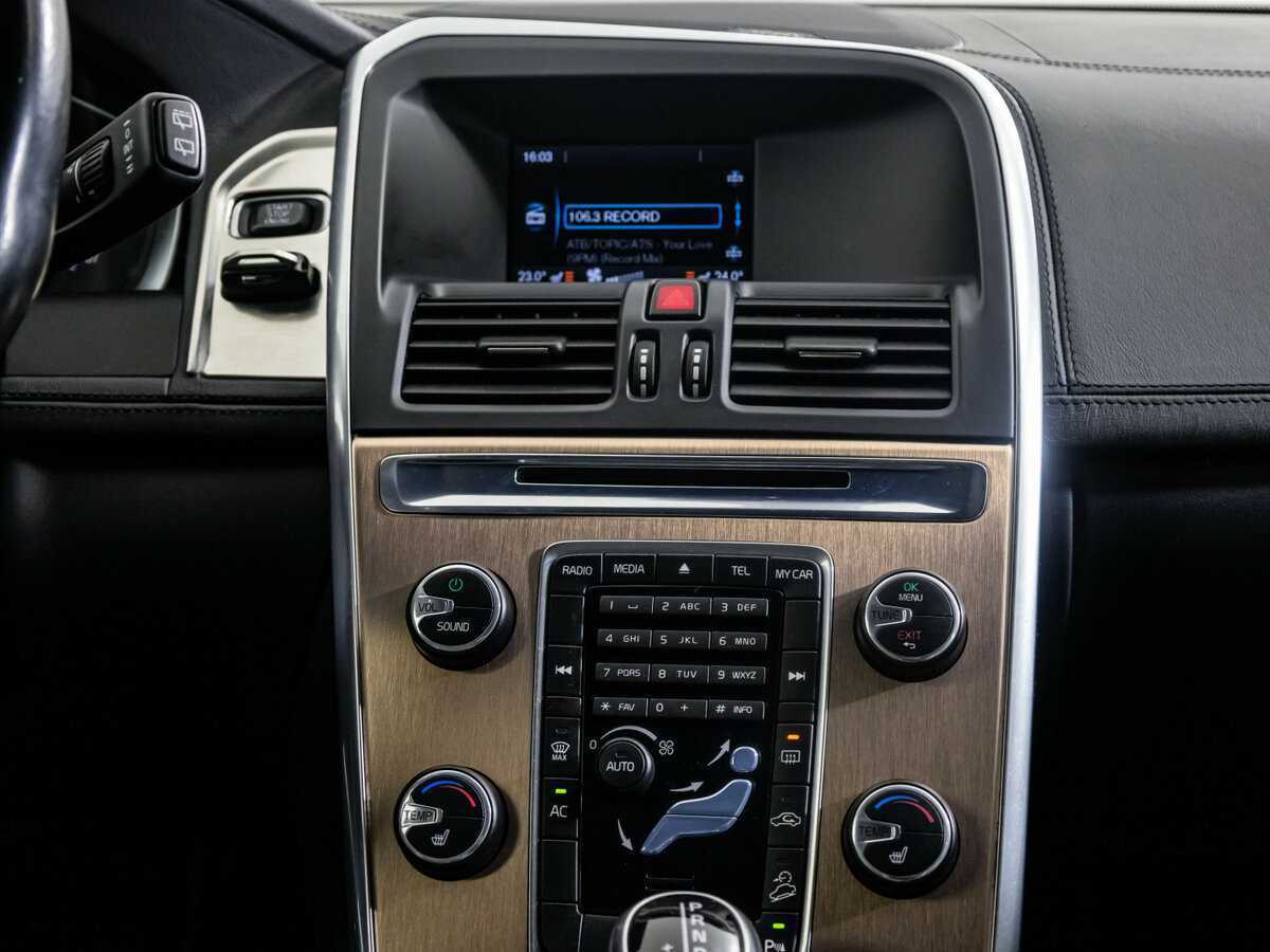 Volvo XC60 б/у, 2014, Автоматическая. Фото: #9